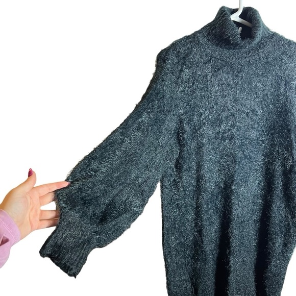 Wednesdays Girl Maternity Eyelash Sweater Dress • NWT • Size 18 - Picture 3 of 9